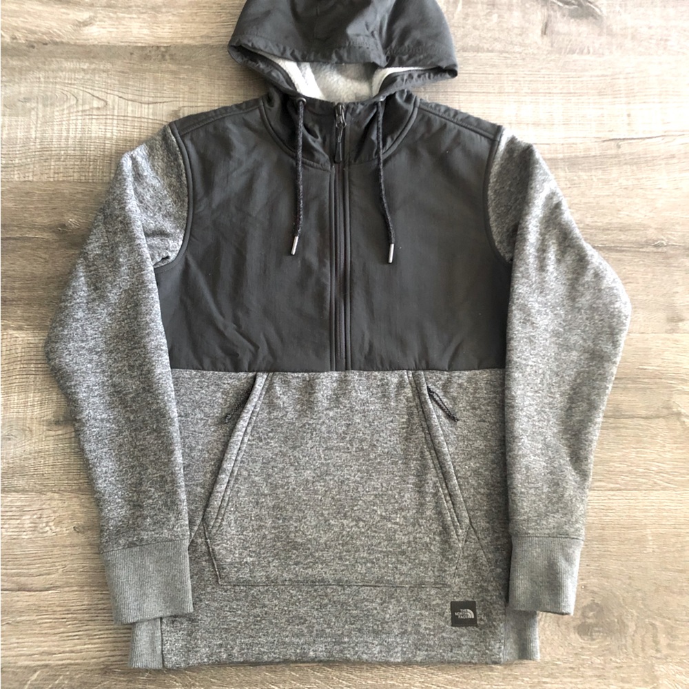 North Face Hoodie Pullover